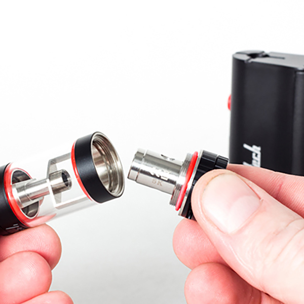 Як очистити бак для рідини в електронній сигареті у блозі кальянного сайту, фото 1