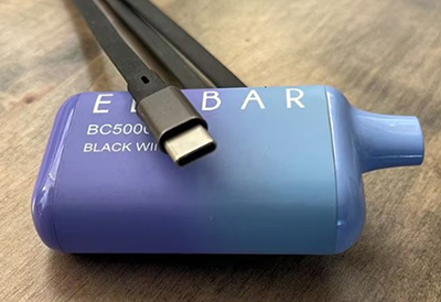 на скільки вистачає акумулятора в електронній сигареті